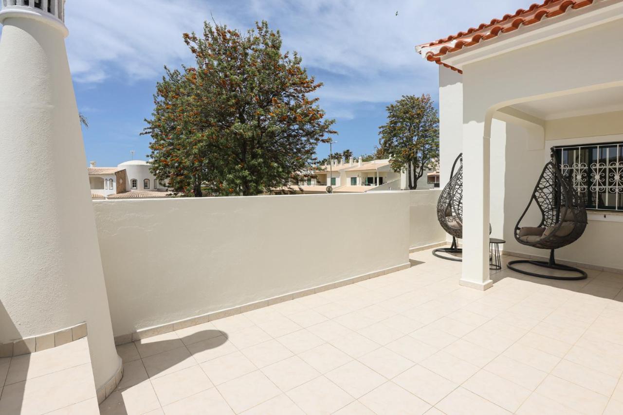 Villa O Sonho Do Algarve - Private Swimming Pool - By Bedzy Albufeira Zewnętrze zdjęcie